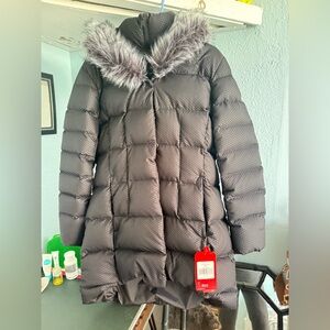 PRICE DROP!!!!  Bnwt north face winter coat